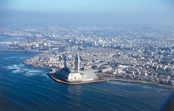 :  casablanca.jpg
: 24445
:  60.8 