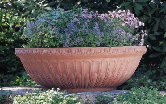 :  bowlplanters019_large.jpg
: 1447
:  44.4 