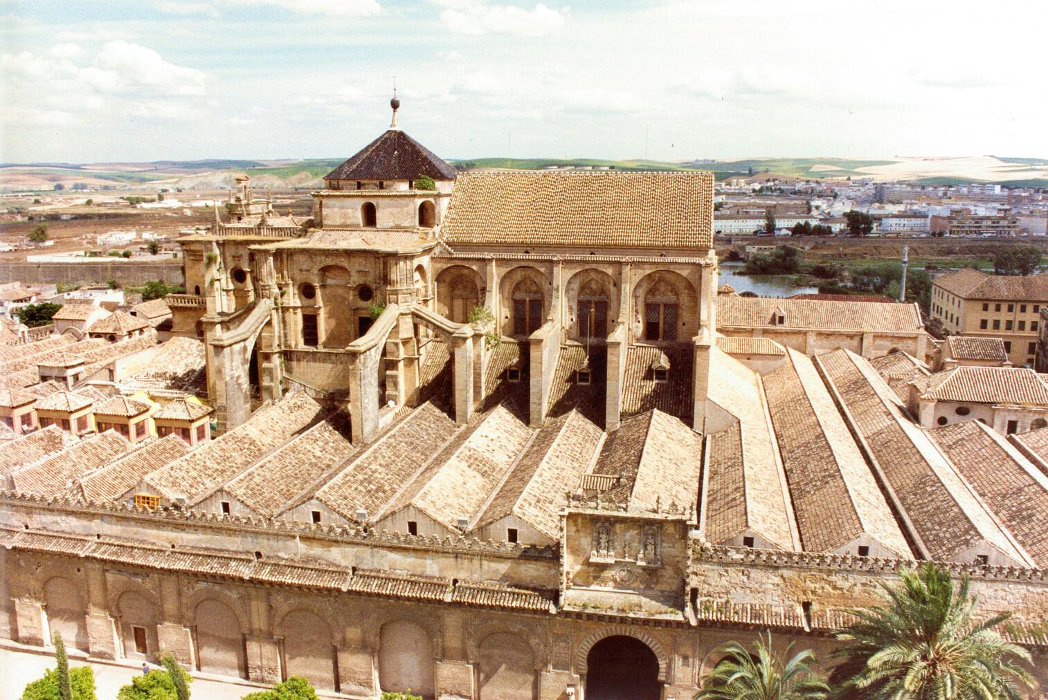 :  mezquita-cordoba 1.jpg
: 1135
:  317.2 